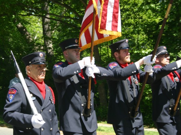 Merv_Roberts_&_firemen_marching