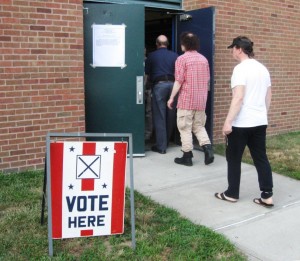 Polling taking place at the Old Saybrook High School. (Photo by Jerome Wilson)