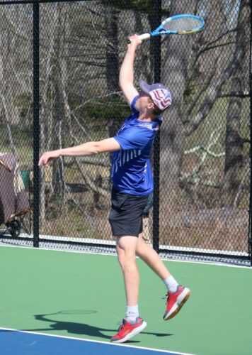 Local roundup: Albrikes remains unbeaten as Fitch boys earn 5-2 tennis  victory over Old Lyme