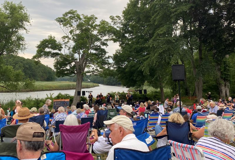 KickOff Concert for Old Lyme’s Midsummer Festival Draws Hundreds to