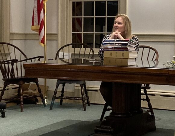 Michele Dickey Retires After Editing Old Lyme s Town Report for 30