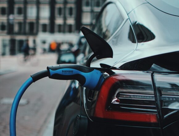 Electric Vehicles: Automakers targeting average households with new crop of  EVs, ET Auto